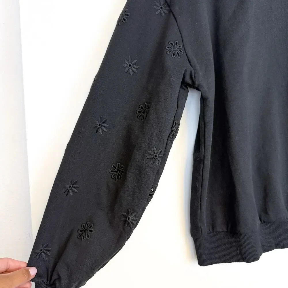 United Colors of Benetton Embroidered Flowers Sleeves Sweatshirt Black - L